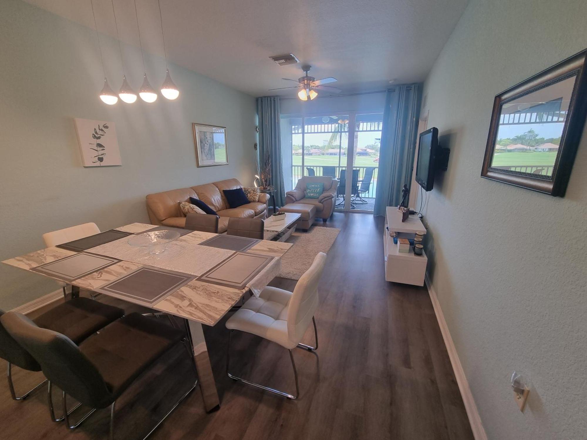 Stunning 2-Bedroom Plus Den Condo In Greenlinks Resort Napoli Bagian luar foto